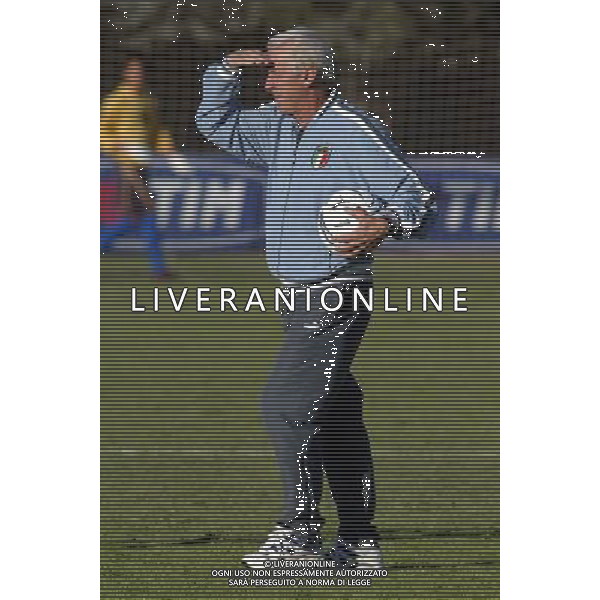 Coverciano (Fi) 02/09/03 Allenamento della Nazionale italiana di Calcio Nella foto: Trapattoni Giovanni* Ph Gianni Nucci/Aldo Liverani
