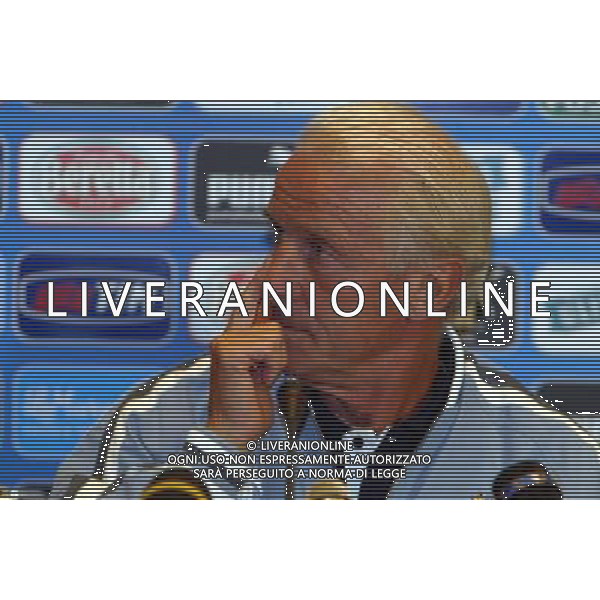 Coverciano (Fi) 02/09/03 Allenamento della Nazionale italiana di Calcio Nella foto: Trapattoni Giovanni* Ph Gianni Nucci/Aldo Liverani