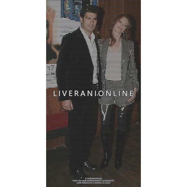 Milano 23 novembre 2006 Anna Falchi e Marco Bonini presentano lo spettacolo teatrale \'Notting Hill\' nella foto: Anna Falchi e Marco Bonini foto Andry / Ag. Aldo Liverani