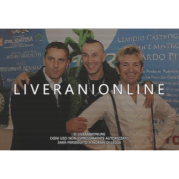 Milano 28 novembre 2006 Presentazione dello spettacolo \'Peter Pan il musical\' nella foto: Colombi Maurizio Brachetti Arturo e Frattini Manuel foto Andry / Ag. Aldo Liverani