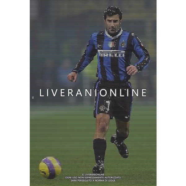 Milano 29-11-2006 coppa italia tim cup 2006/07 inter-messina 4:0 nella foto figo luis ph marco luzzani/ag aldo liverani s.a.s.