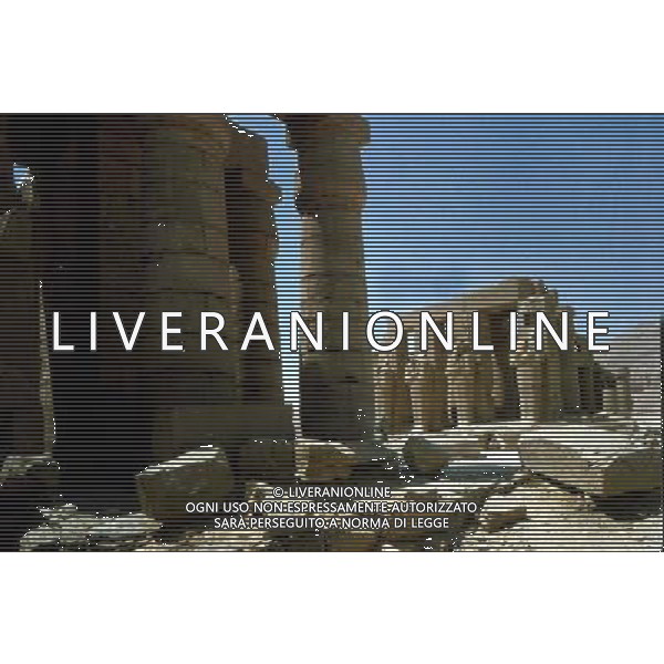 EGITTO ARCHIVIO ALDO LIVERANI NELLA FOTO EGITTO-ILTEMPIO DI RAMES A THEBES AGENZIA ALDOL IVERANI