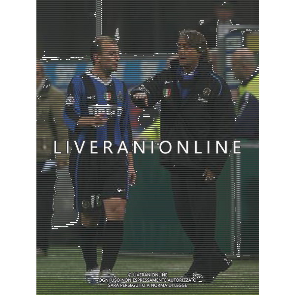 INTER-MESSINA COPPA ITALIA 29-11-2006 NELLA FOTO MANCINI ROBERTO-ESTEBAN CAMBIASSO AGENZIA ALDO LIVERANI