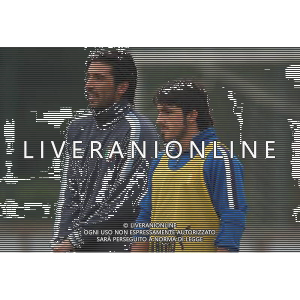 Appiano Gentile (CO) Pinetina 05/09/2003 Allenamento Nazionale Italiana nella foto Gattuso Buffon foto marco luzzani/ag aldo liverani s.a.s.