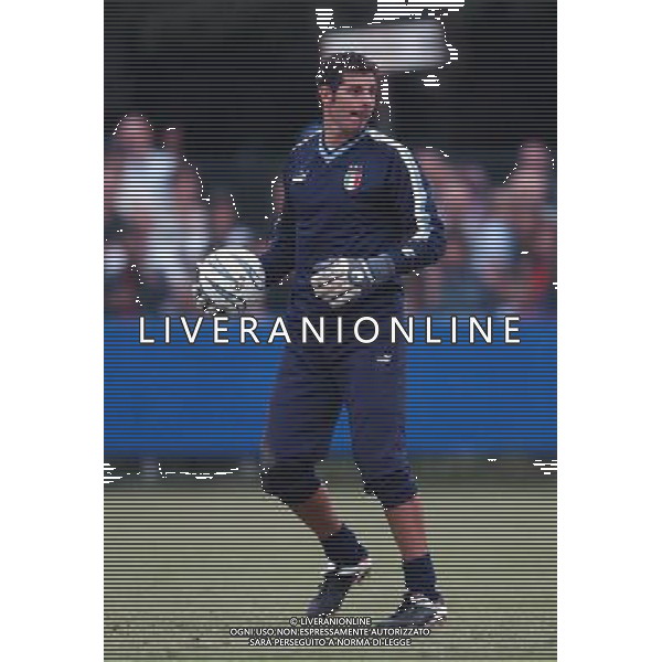 Appiano Gentile (CO) Pinetina 05/09/2003 Allenamento Nazionale Italiana nella foto Toldo Francesco foto marco luzzani/ag aldo liverani s.a.s.