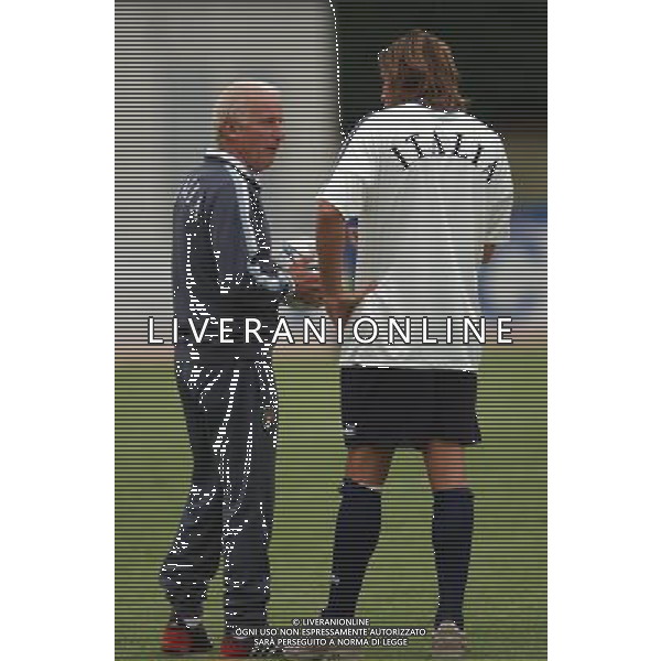 Appiano Gentile (CO) Pinetina 05/09/2003 Allenamento Nazionale Italiana nella foto Trapattoni Giovanni e Vieri Christian foto marco luzzani/ag aldo liverani s.a.s.