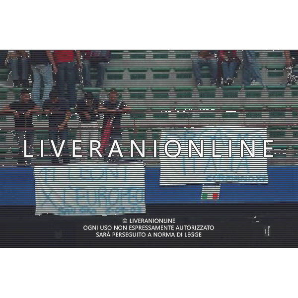 MILANO STADIO MEAZZA DI SAN SIRO 06/09/2003 ITALIA-GALLES QUALIFICAZIONI EURO 2004 NELLA FOTO STRISCIONI DEI TIFOSI DELL\'ITALIA* FOTO ALDO LIVERANI