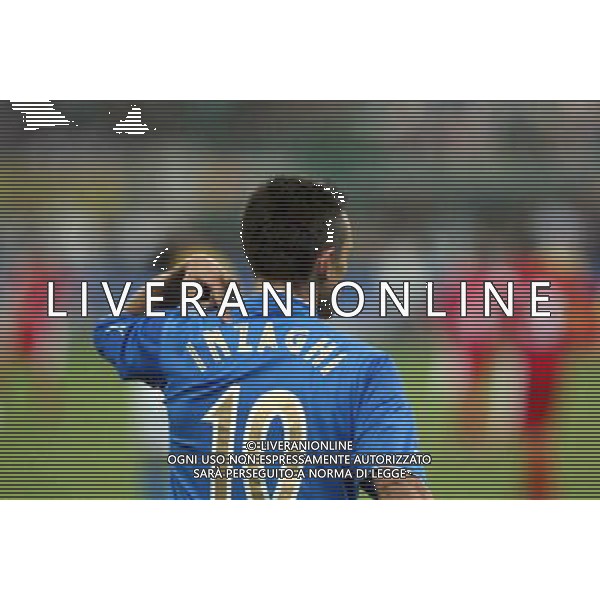 MILANO STADIO MEAZZA DI SAN SIRO 06/09/2003 ITALIA-GALLES QUALIFICAZIONI EURO 2004 NELLA FOTO FILIPPO INZAGHI ESULTANTE* FOTO ALDO LIVERANI