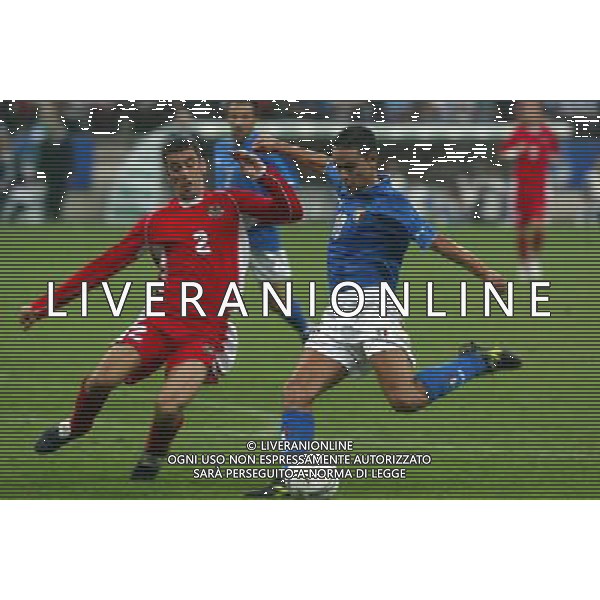 MILANO STADIO MEAZZA DI SAN SIRO 06/09/2003 ITALIA-GALLES QUALIFICAZIONI EURO 2004 NELLA FOTO FILIPPO INZAGHI E DELANEY* FOTO ALDO LIVERANI