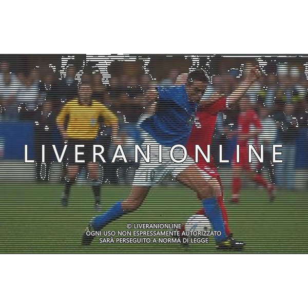 MILANO STADIO MEAZZA DI SAN SIRO 06/09/2003 ITALIA-GALLES QUALIFICAZIONI EURO 2004 NELLA FOTO FILIPPO INZAGHI E PAGE* FOTO ALDO LIVERANI