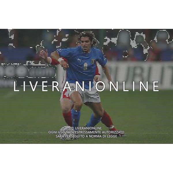 MILANO STADIO MEAZZA DI SAN SIRO 06/09/2003 ITALIA-GALLES QUALIFICAZIONI EURO 2004 NELLA FOTO SIMONE PERROTTA* FOTO ALDO LIVERANI