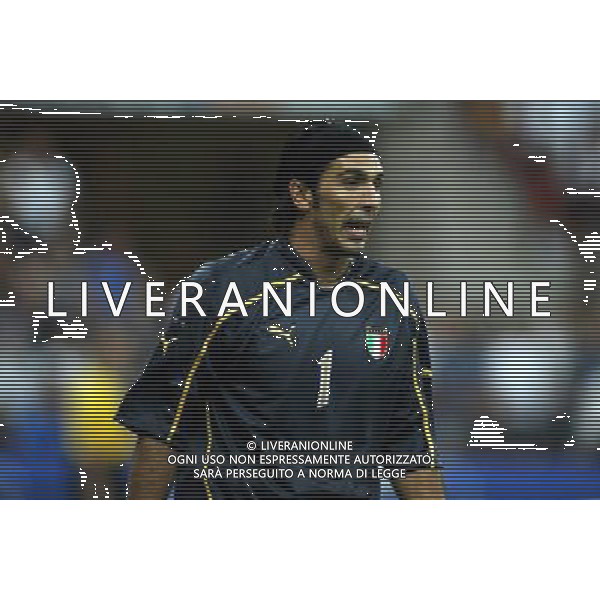 Milano 06/09/2003 Italia-Galles Nella foto: Buffon Gianluigi Ph Gianni Nucci/Aldo Liverani