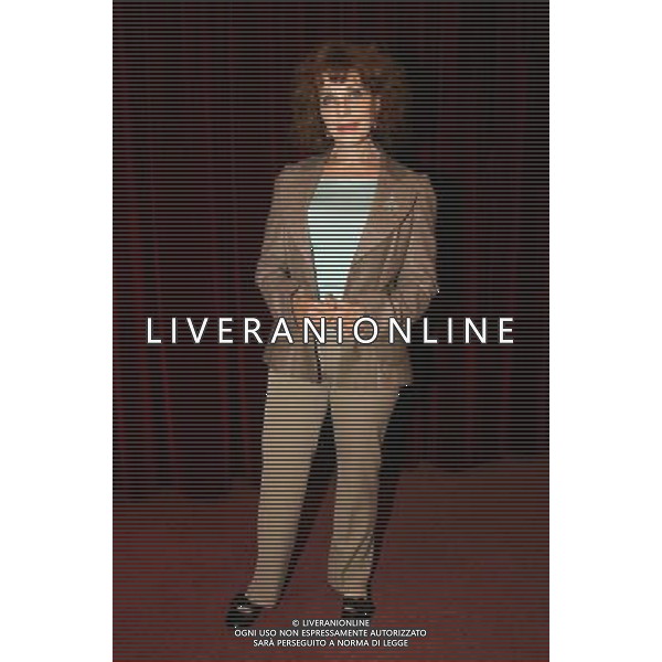 MILANO 11/12/21006 TEATRO CARCANO CORSO DI PORTA ROMANA PRESENTAZIONE DELLO SPETTACOLO: -SORELLE MATERASSI- NELLA FOTO SIMONA MARCHINI FOTO ROMANO/AG ALDO LIVERANI