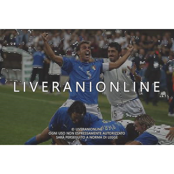 Milano 06/09/2003 Italia-Galles Nella foto: Esultanza dell\'Italia Ph Gianni Nucci/Aldo Liverani