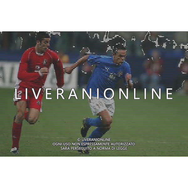 Milano 06/09/2003 Italia-Galles Nella foto: Inzaghi Filippo e Delaney Antony Mark Ph Gianni Nucci/Aldo Liverani