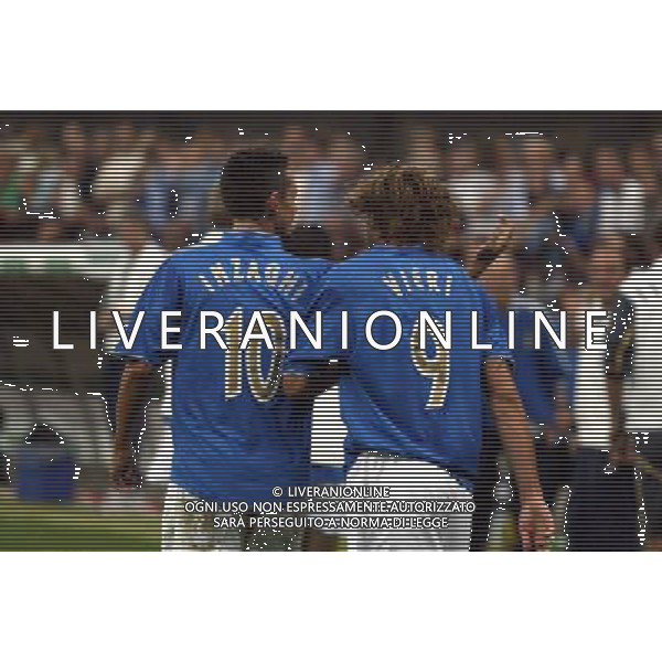 Milano 06/09/2003 Italia-Galles Nella foto: Inzaghi Filippo e Vieri Christian Ph Gianni Nucci/Aldo Liverani