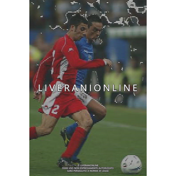 Milano 06/09/2003 Italia-Galles Nella foto: Inzaghi Filippo e Delaney Antony Ph Gianni Nucci/Aldo Liverani