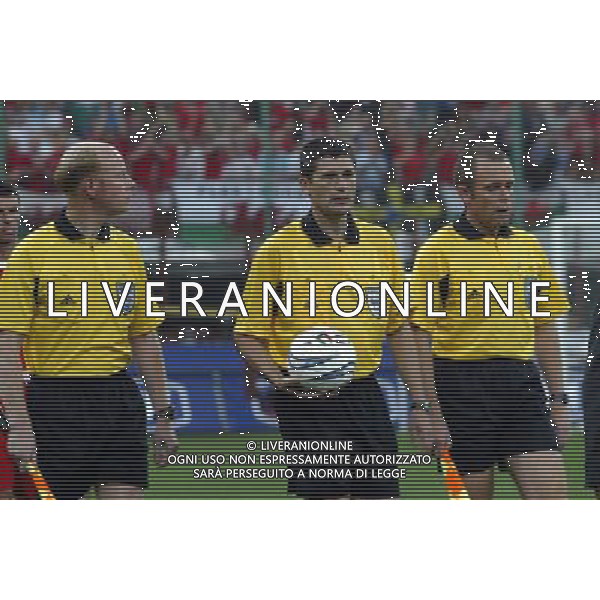 Milano 06/09/2003 Italia-Galles Nella foto: La terna arbitrale Ph Gianni Nucci/Aldo Liverani