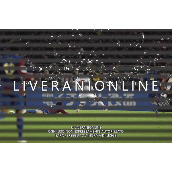 internacional final joy group sport club internacional- barcelona 1-0 final match 7 yokohama international stadium 17 dec 2006 nella foto il gol adriano Photographer: Maurizio Borsari 0855 agenzia aldo liverani 