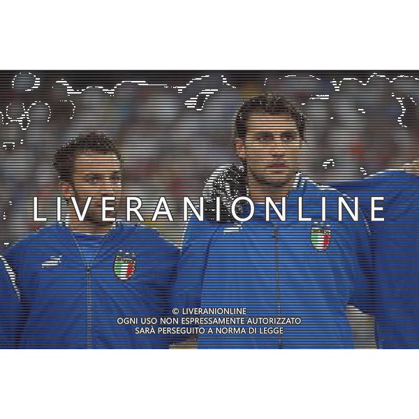 Milano 06/09/2003 Italia-Galles Nella foto: Vieri Christian e Del Piero Alessandro Ph Gianni Nucci/Aldo Liverani
