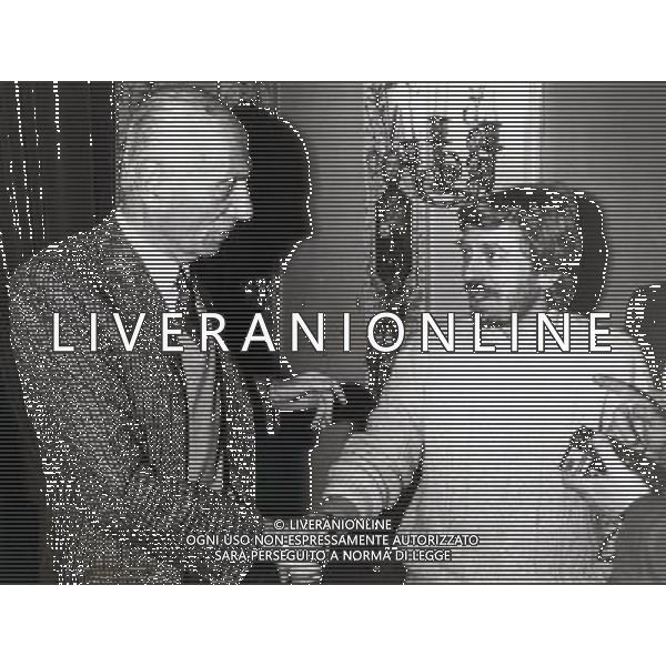 ARCHIVIO GIOVANNI LIVERANI 1987 NELLA FOTO INDRO MONTANELLI CON BONISOLI EX TERRORISTA CHE GAMBIZZO INDRO MONTANELLI AGENZIA ALDO LIVERANI