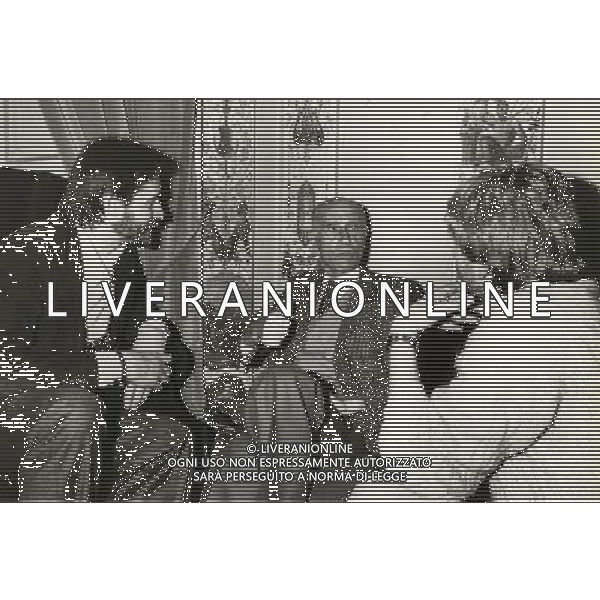 ARCHIVIO GIOVANNI LIVERANI 1987 NELLA FOTO INDRO MONTANELLI-AZZOLINI E BONISOLI EX TERRORISTI CHE GAMBIZZARONO IL DIRETTORE INDRO MONTANELLI AGENZIA ALDO LIVERANI