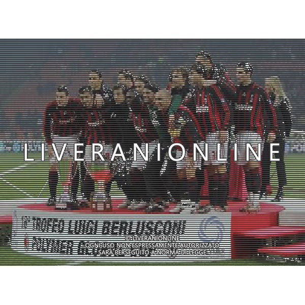 Milan - Juventus Trofeo Berlusconi 06/01/2007 nella foto i giocatori del milan vincitori del trofeo ph luzzani/ag. Aldo Liverani