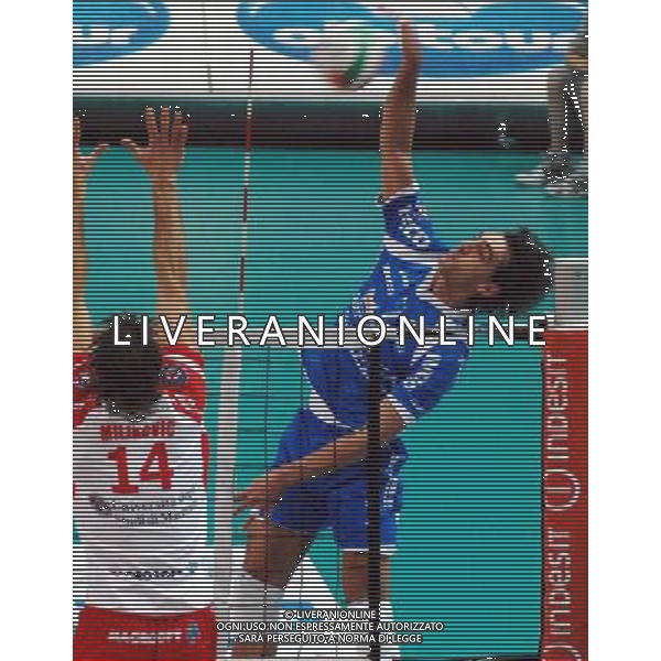 CUNEO 07/01/2007 CAMPIONATO DI PALLAVOLO SERIE A1 TIM BRE BANCA LANNUTTI CUNEO-LUBE BANCA MACERATA NELLA FOTO GODOY GILBERTO PH GIGI ARCAINI/AG.ALDO LIVERANI