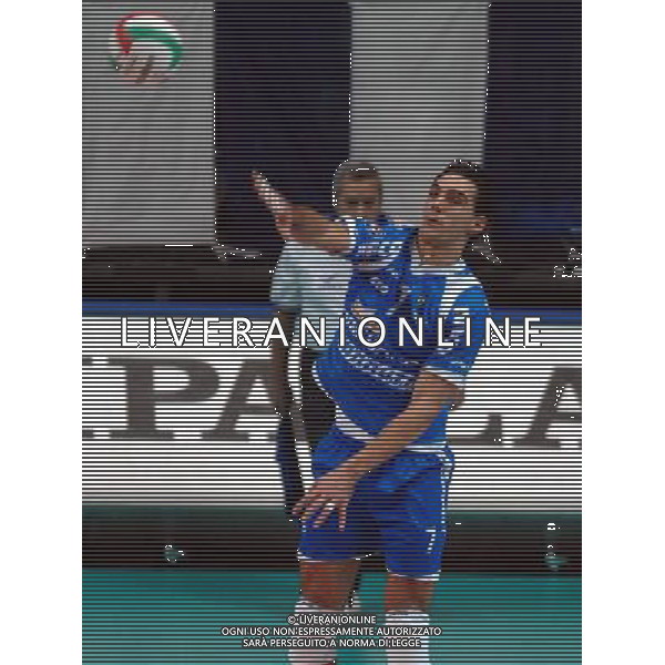 CUNEO 07/01/2007 CAMPIONATO DI PALLAVOLO SERIE A1 TIM BRE BANCA LANNUTTI CUNEO-LUBE BANCA MACERATA NELLA FOTO GODOY GILBERTO PH GIGI ARCAINI/AG.ALDO LIVERANI