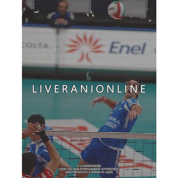 CUNEO 07/01/2007 CAMPIONATO DI PALLAVOLO SERIE A1 TIM BRE BANCA LANNUTTI CUNEO-LUBE BANCA MACERATA NELLA FOTO GODOY GILBERTO PH GIGI ARCAINI/AG.ALDO LIVERANI