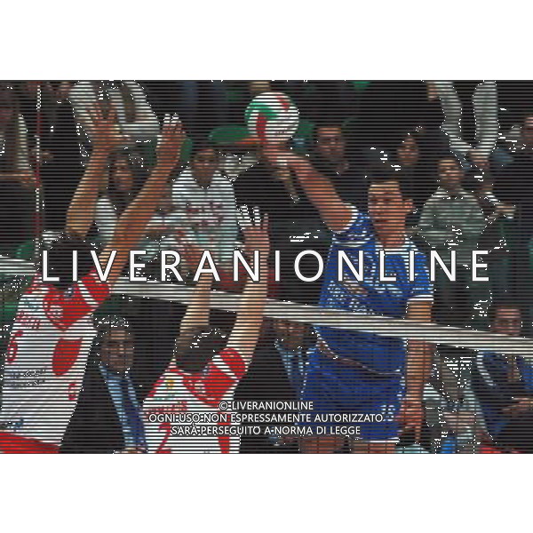 CUNEO 07/01/2007 CAMPIONATO DI PALLAVOLO SERIE A1 TIM BRE BANCA LANNUTTI CUNEO-LUBE BANCA MACERATA NELLA FOTO ORO LUCIO PH GIGI ARCAINI/AG.ALDO LIVERANI