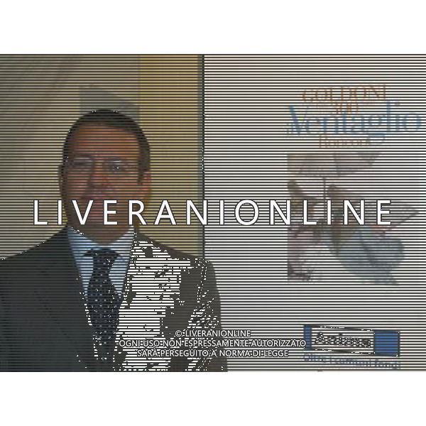 MILANO 9 GENNAIO 2007 PRESENTAZIONE DEL IL VENTAGLIO E IL PROGRAMMA DEGLI SPETTACOLI E DEGLI APPUNTAMENTI DEL PICCOLO TEATRO PER I TRECENTO ANNI DELLA NASCITA DI CARLO GOLDONI. NELLA FOTO: ANDREA FOA\' PH FRANKY/AG ALDO LIVERANI