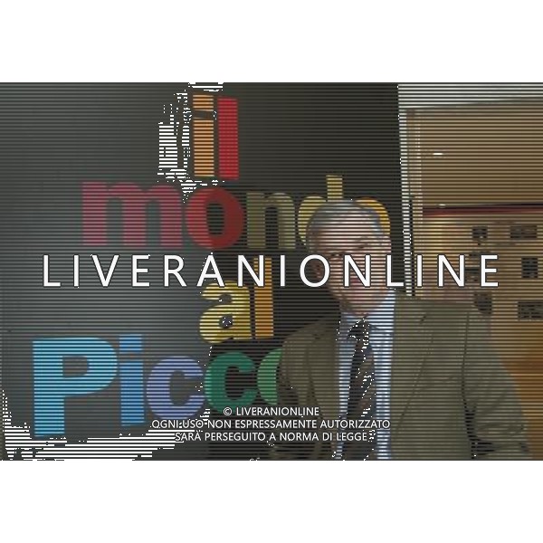 MILANO 9 GENNAIO 2007 PRESENTAZIONE DEL IL VENTAGLIO E IL PROGRAMMA DEGLI SPETTACOLI E DEGLI APPUNTAMENTI DEL PICCOLO TEATRO PER I TRECENTO ANNI DELLA NASCITA DI CARLO GOLDONI. NELLA FOTO: SERGIO ESCOBAR PH FRANKY/AG ALDO LIVERANI