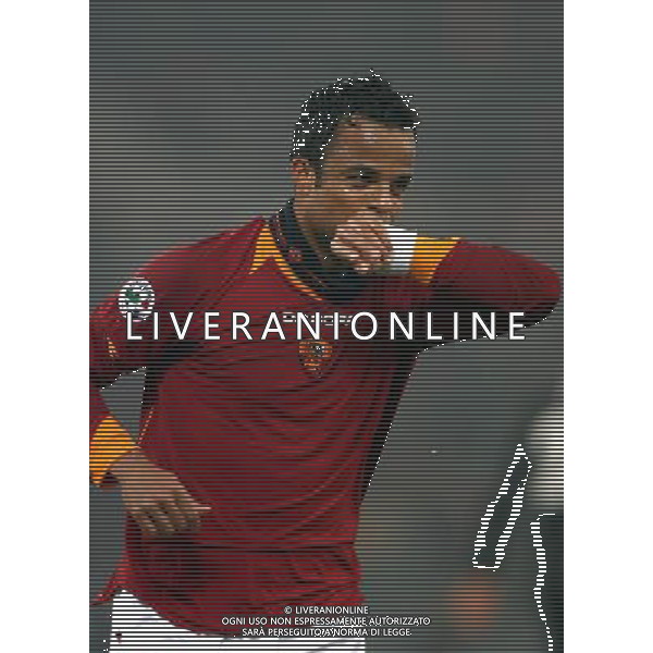 Roma - Parma - 10 / 01 / 2007 - TIM CUP 2006/2007 Quarti di Finale Andata Coppa Italia nella foto: esultanza dopo il gol di alessandro faiolhe amantino Mancini ph Corradetti / ag. Aldo Liverani