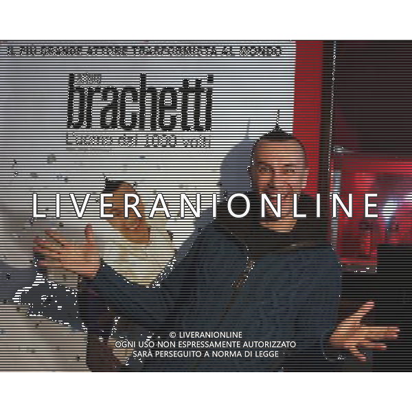 MILANO 12 GENNAIO 2007 CONFERENZA STAMPA PRESENTAZIONE DELLO SPETACCOLO TEATRALE \'L\' UOMO DAI MILLE VOLTI2 CON ARTURO BRACHETTI NELLA FOTO: ARTURO BRACHETTI PH FRANKY-AG ALDO LIVERANI