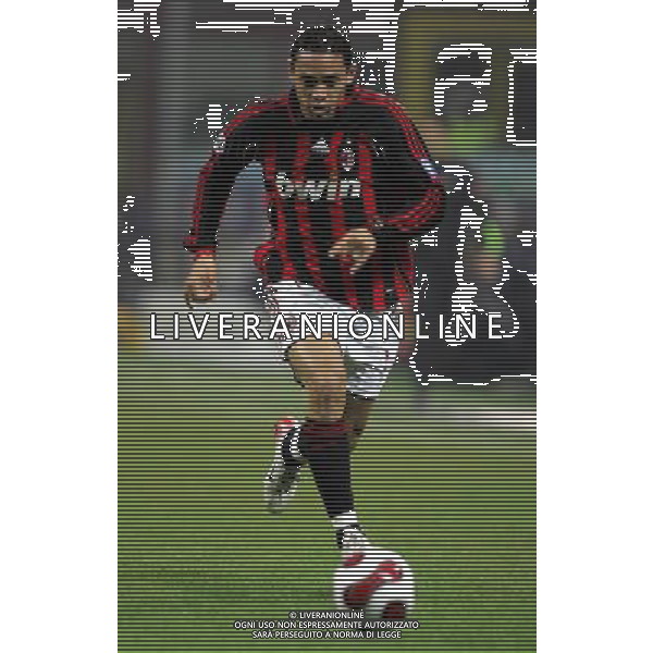Milano 11/01/2007 coppa italia tim 2006/07 milan-arezzo 2:0 nella foto oliveira ricardo ph marco luzzani/ag aldo liverani s.a.s.