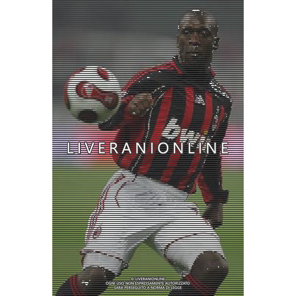 Milano 11/01/2007 coppa italia tim 2006/07 milan-arezzo 2:0 nella foto seedorf clarence ph marco luzzani/ag aldo liverani s.a.s.