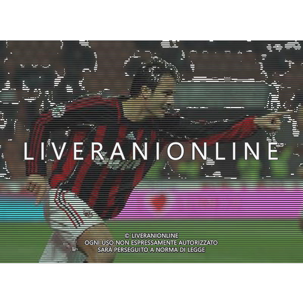 Milano 11/01/2007 coppa italia tim 2006/07 milan-arezzo 2:0 nella foto gilardino alberto esulta dopo il gol ph marco luzzani/ag aldo liverani s.a.s.
