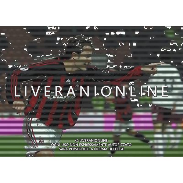Milano 11/01/2007 coppa italia tim 2006/07 milan-arezzo 2:0 nella foto gilardino alberto esulta dopo il gol ph marco luzzani/ag aldo liverani s.a.s.