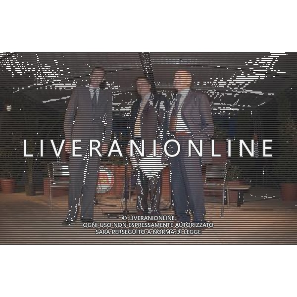 ROMA EX MATTATOIO 11-09-2003 FESTA DI LIBERAZIONE (Rifondazione Comunista) CONFRONTO FASSINO-BERTINOTTI NELLA FOTO: PIERO FASSINO-STEFANO FOLLI-FAUSTO BERTINOTTI* FOTO ALDO LIVERANI