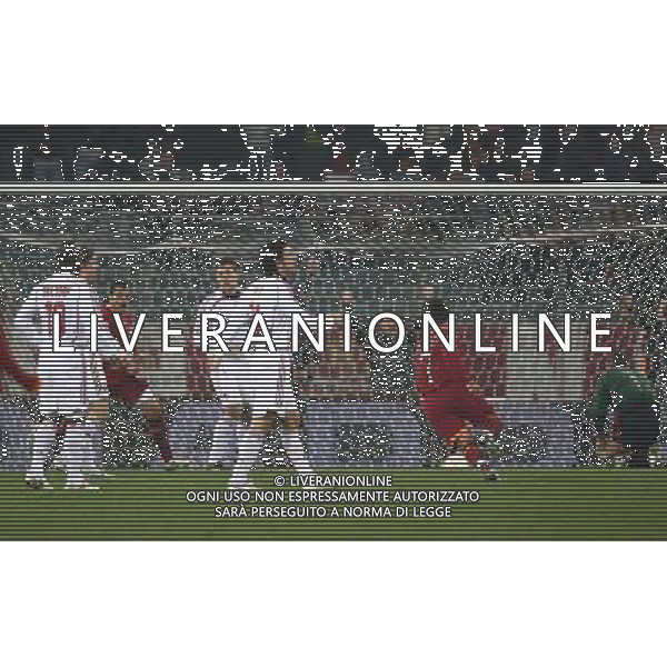 Roma - Milan 31 / 01 / 2007 - Coppa Italia TIM CUP Semifinale ritorno nella foto: il gol di david Pizarro del 3 a 1 ph Corradetti / ag. Aldo Liverani