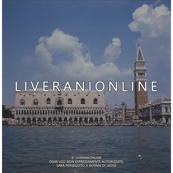 Venezia Citta\' veduta del Campanile in Piazza San Marco ph archivio ag. aldo liverani