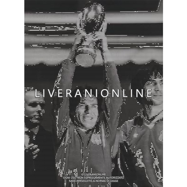 Steaua Bucarest - Dinamo Kiev SuperCoppa a Montecarlo 24/02/1987 Nella foto Boloni con la Coppa Ph. Archivio Ag. Aldo Liverani 