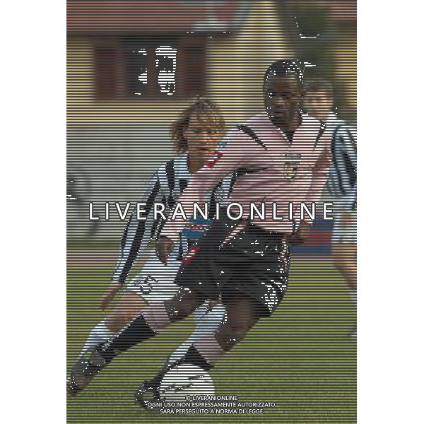 59¡Torneo Mondiale di Calcio Giovanile \'Coppa Carnevale\' di Viareggio - Quarrata(PT) - 08.02.2007 Juventus-Palermo Nella Foto: Mensah(Palermo) Ph.Vitez/ag aldo liverani s.a.s.