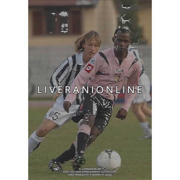 59¡Torneo Mondiale di Calcio Giovanile \'Coppa Carnevale\' di Viareggio - Quarrata(PT) - 08.02.2007 Juventus-Palermo Nella Foto: Mensah(Palermo) Ph.Vitez/ag aldo liverani s.a.s.