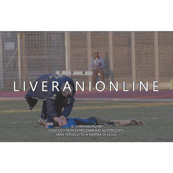 59¡Torneo Mondiale di Calcio Giovanile \'Coppa Carnevale\' di Viareggio - San Giuliano Terme(PI) - 15.02.2007 Atalanta - Empoli Nella Foto:Donati Ettore(All.Empoli)consola un giocatore dell\'atalanta agenzia aldo liverani