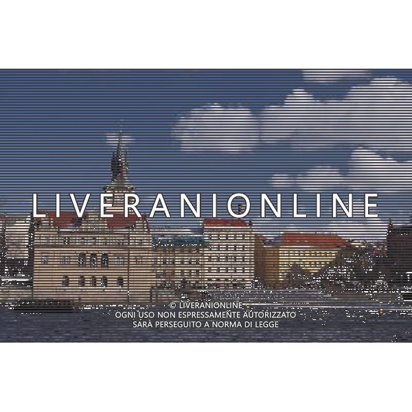 ARCHIVIO ALDO LIVERANI S A S NELLA FOTO Vltava river PRAGA AGENZIA ALDO LIVERANI