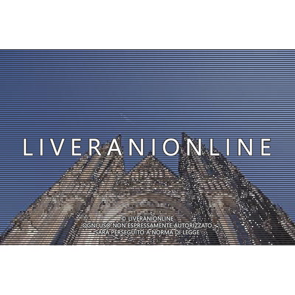 ARCHIVIO ALDO LIVERANI S A S NELLA FOTO St. Vitas cathedral PRAGA AGENZIA ALDO LIVERANI