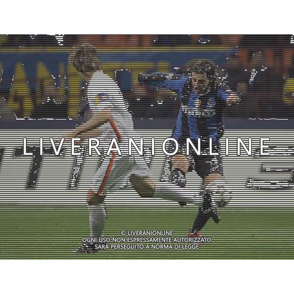 Milano 21/02/2007 Champions League 2006/07 inter-valencia 2:2 nella foto albelda e crespo ph marco luzzani/ag aldo liverani s.a.s.
