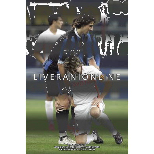 Milano 21/02/2007 Champions League 2006/07 inter-valencia 2:2 nella foto albelda e ibrahimovic ph marco luzzani/ag aldo liverani s.a.s.